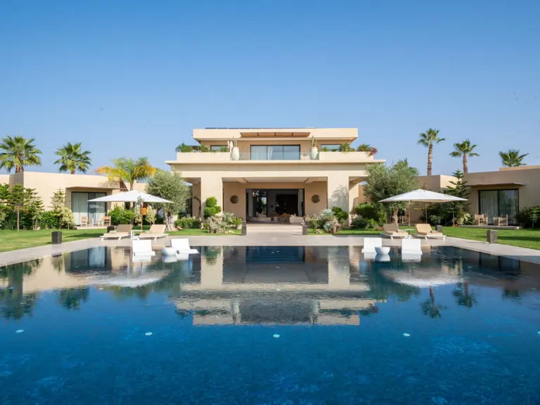 Villa Manon — le salon principal (Palmeraie, Marrakech)