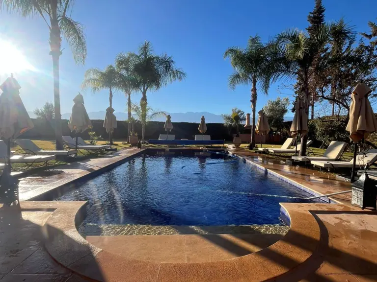 Villa bleue — une des chambres (route de l'Ourika, Marrakech)