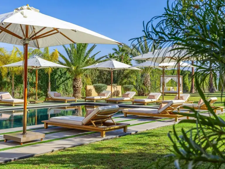 Villa Oliver — le salon principal (golf Al Maaden, Marrakech)